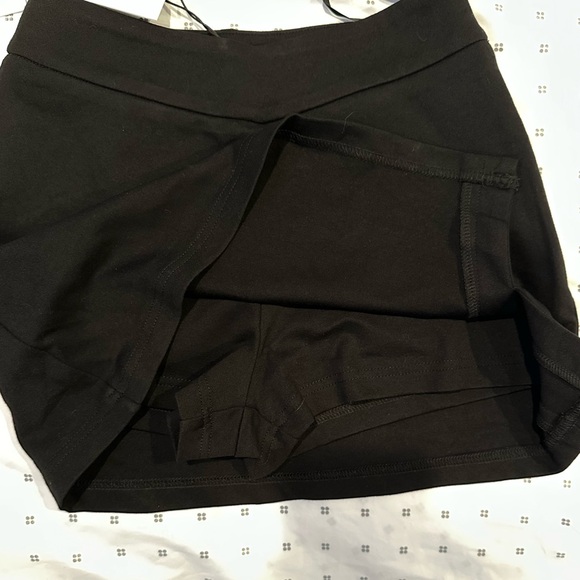 Princess Polly Ravyn Skort - Picture 4 of 4